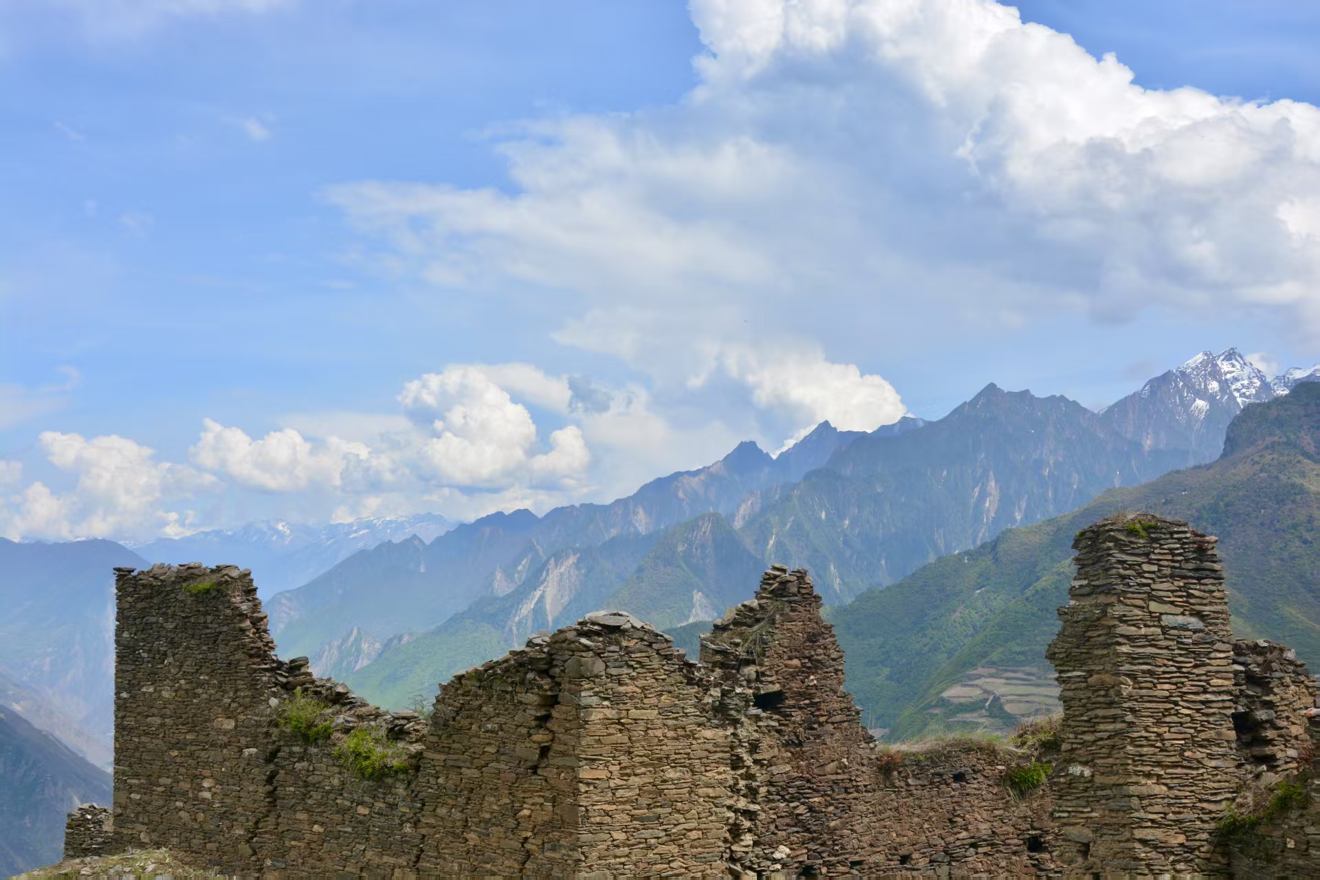 1747101284888794.jpg df5792a5b01e91afbbc594c63ce5993.jpg