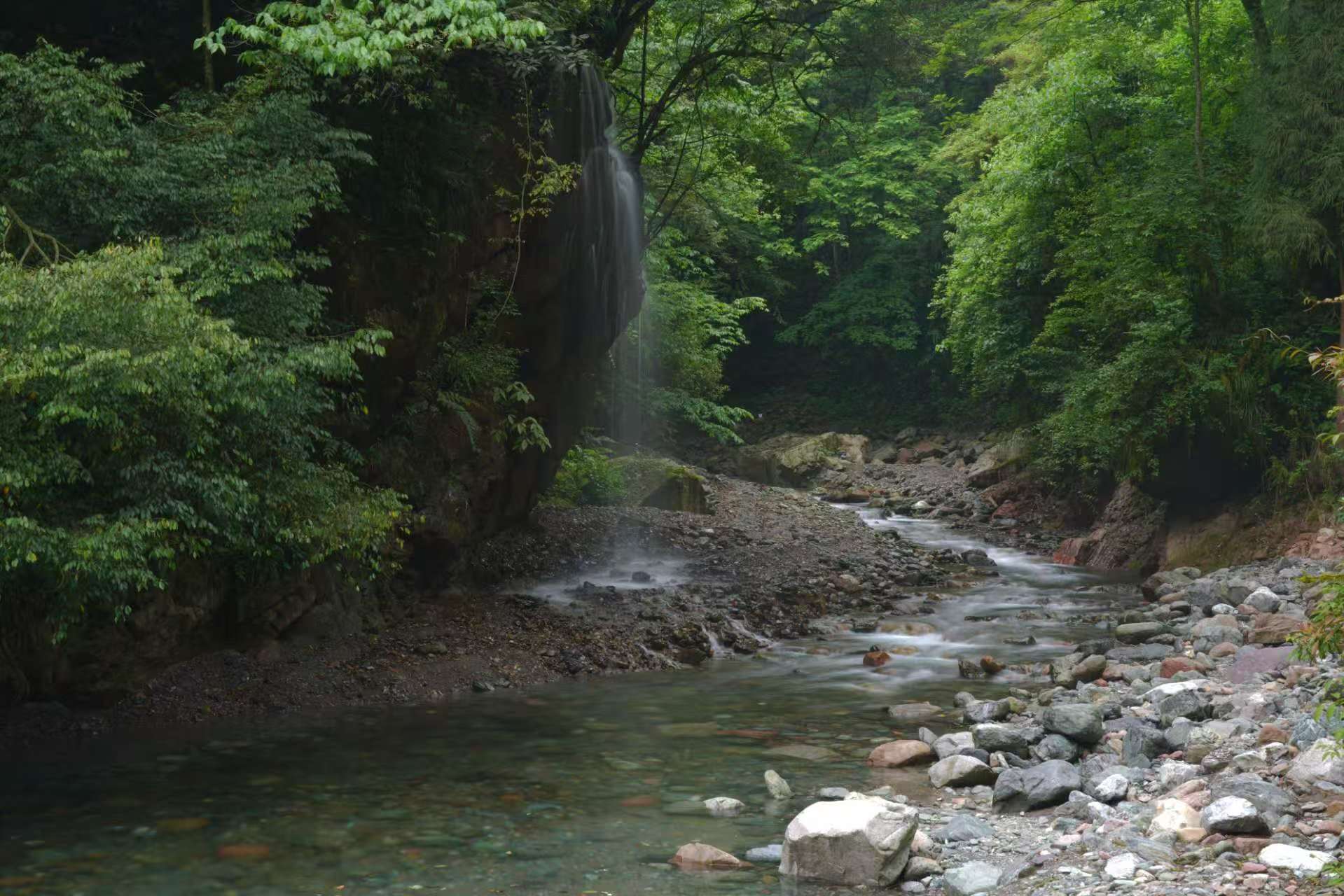 1747272169997678.jpg 75074801674355956a365bdbedda6a7.jpg