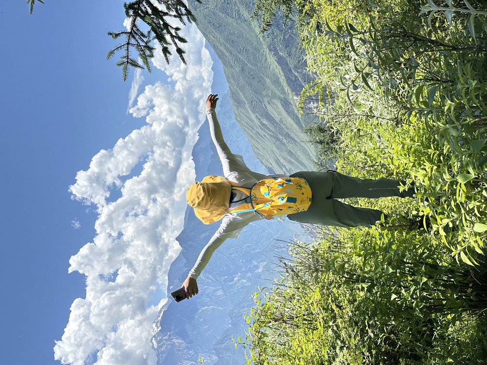 1752023327183707.jpg b0532e2808c3ee7de52f9d3d5665bf8.jpg