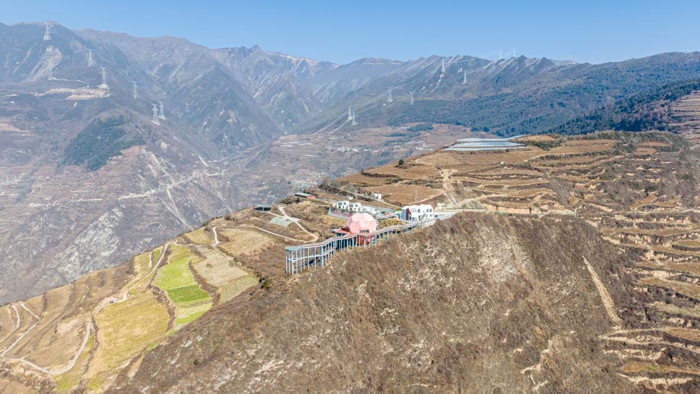 1766368556534686.jpg 30c0431f5af4302f030d62b91cc88e7.jpg