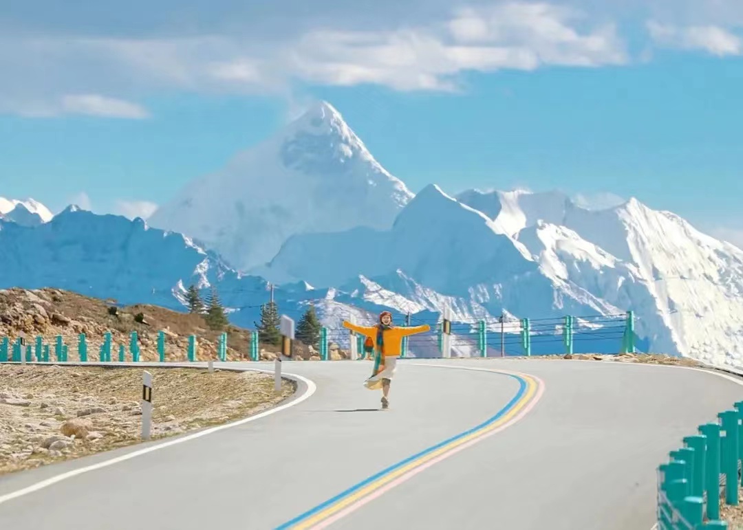 1696923227765121.jpg e70cfb9ebfbba988e292f9cd4db773e.jpg