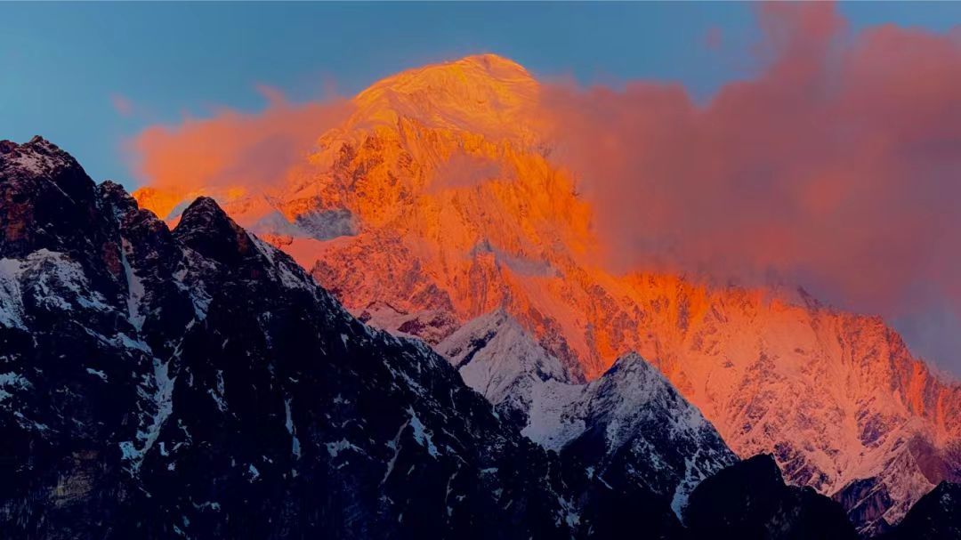 1748240983818331.jpg ab04df02c74b8fd05ae41f9881f3e70.jpg