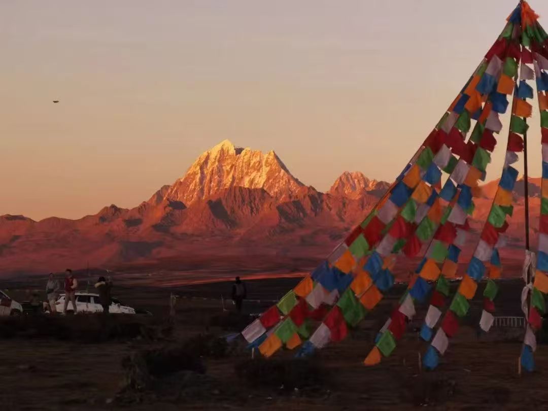 1760084994943131.jpg f00130afc7018fa1b457ea9167e1c4c.jpg