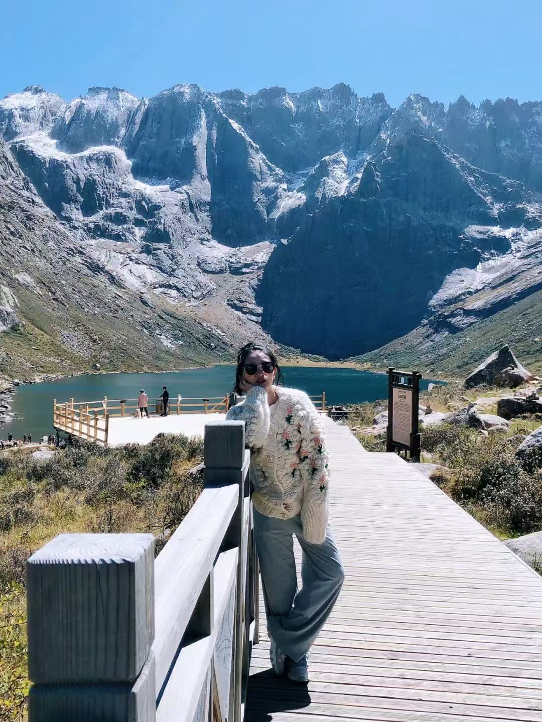 1773989261915097.jpg b0c936f68638e2afac12f96fa173dc42.jpg