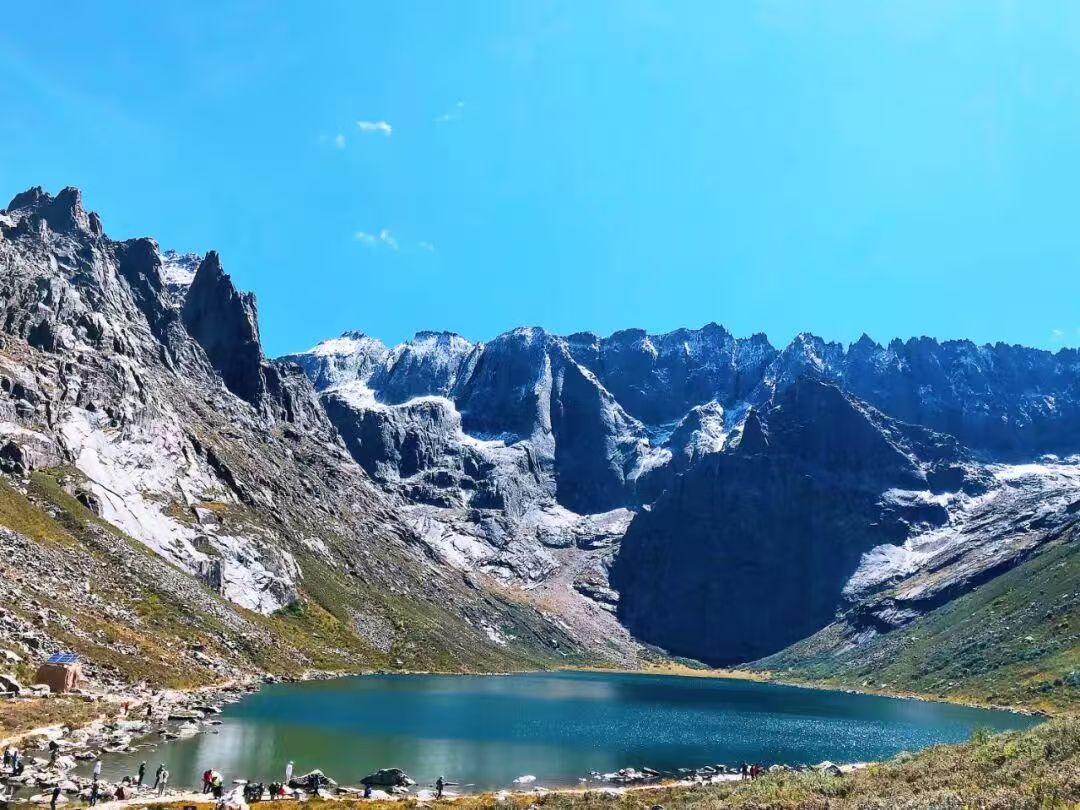 1773990496919968.jpg 5a13d919a476b5ed276c340527388d8f.jpg