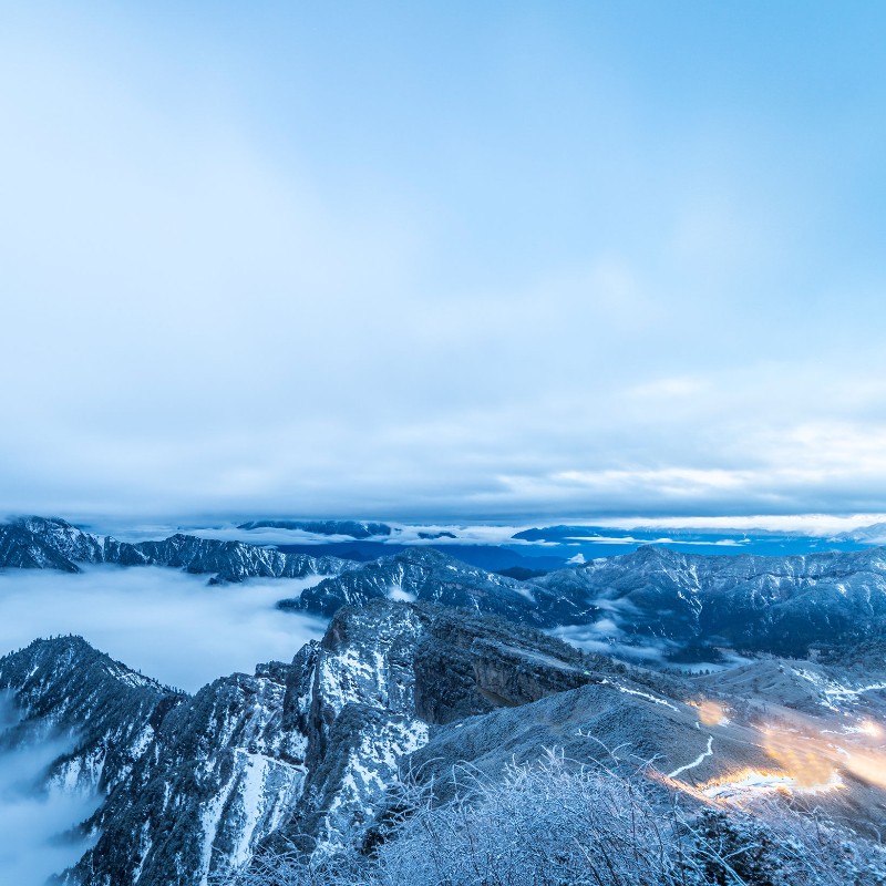 【四人同】群山层叠,雪漫云游,美景总在翻山越岭后