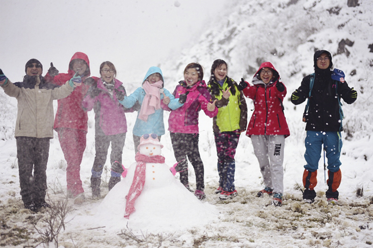 【趁年轻专属】寒冬里的户外火锅,雪地里的一场狂欢