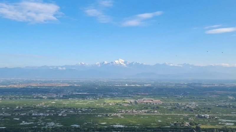 【徒步|蒲江长秋山】成都周边的雪山观景台,赴一场春日山野之约